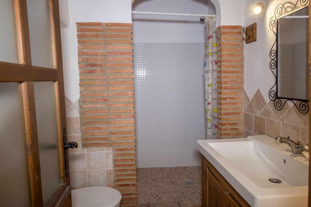 Affittacamere Casas Cueva El Mirador De Galera Esterno foto